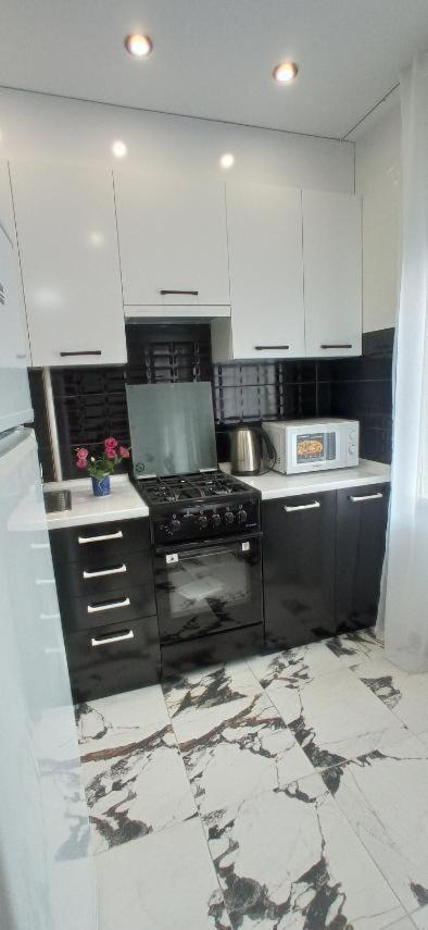 Жд Вокзал И Авто 1 Кв Евро Apartment Dnipro Exterior photo